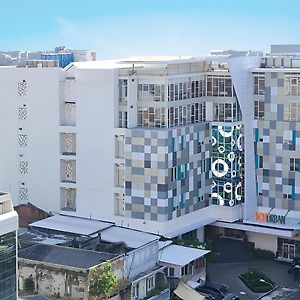 MaxOne Signature Glodok Jakarta